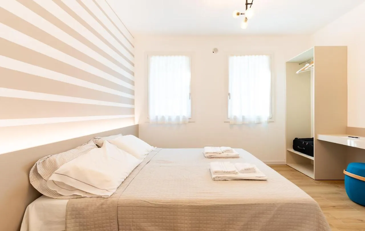 Tommyhouse Hotel Borso del Grappa 0*,