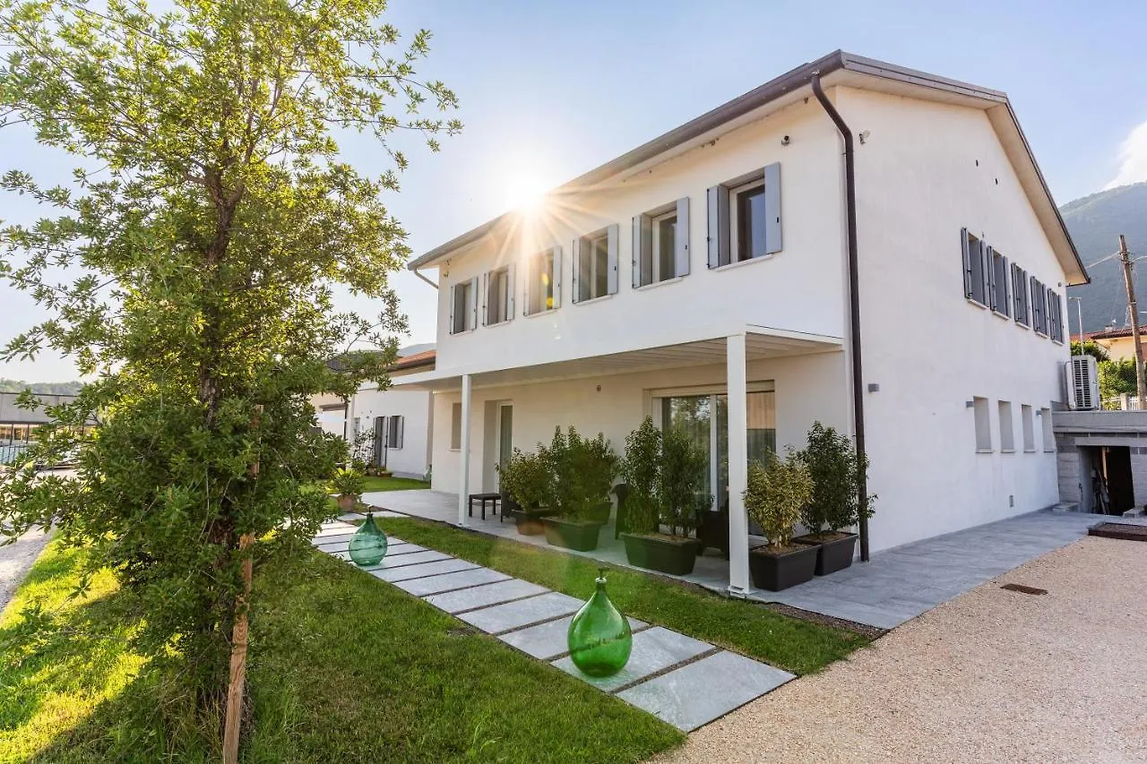 Gasthuis Tommyhouse Hotel Borso del Grappa